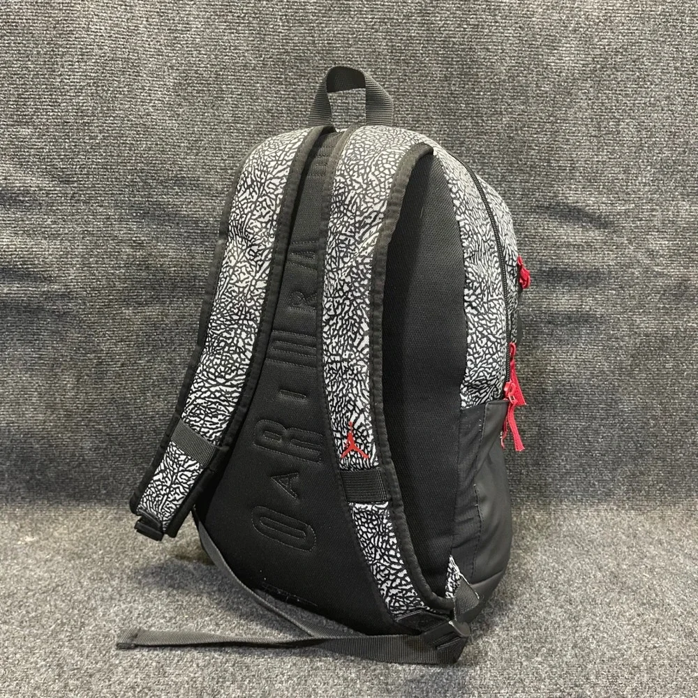 Nike Air Jordan 0670-G3A Black Elephant Print Jumpman Sport Essential Backpack